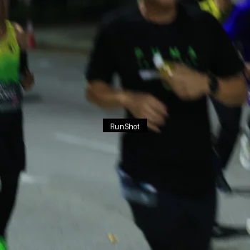 Runner Photo 6951772