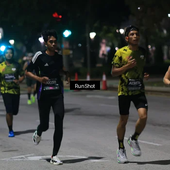 Runner Photo 6951787