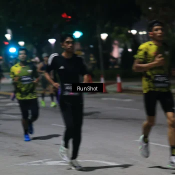 Runner Photo 6951790
