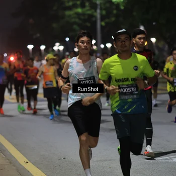 Runner Photo 6951818