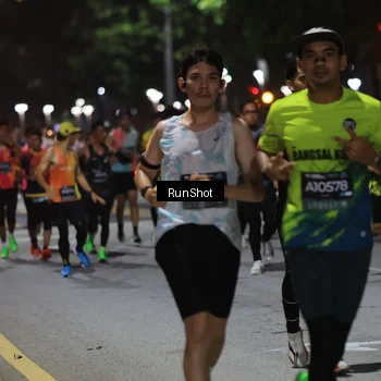 Runner Photo 6951823