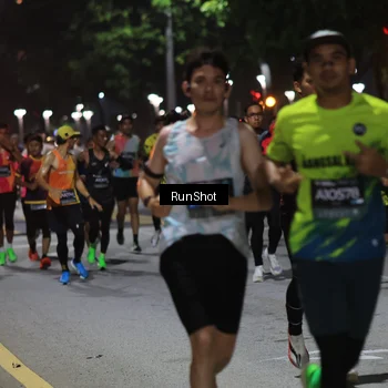 Runner Photo 6951824