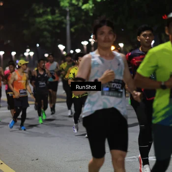 Runner Photo 6951832