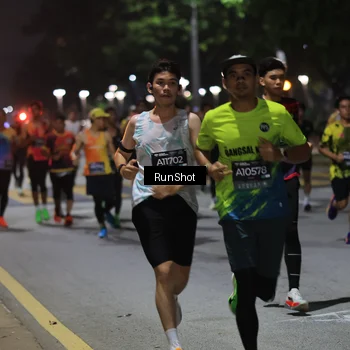 Runner Photo 6951838