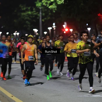 Runner Photo 6951850