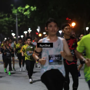 Runner Photo 6951857