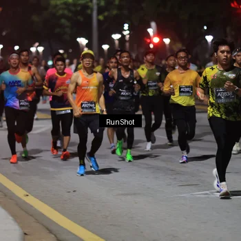 Runner Photo 6951860