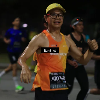 Runner Photo 6951867