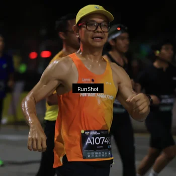 Runner Photo 6951870