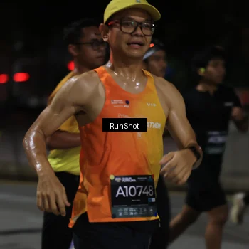 Runner Photo 6951872