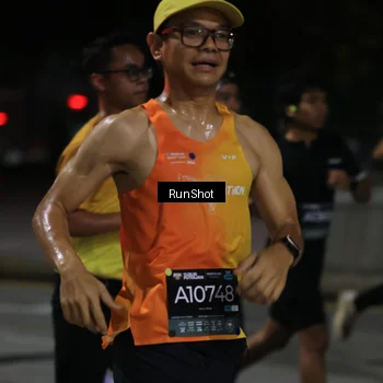 Runner Photo 6951873