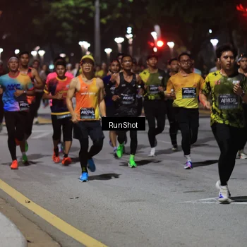 Runner Photo 6951885