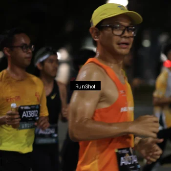 Runner Photo 6951891