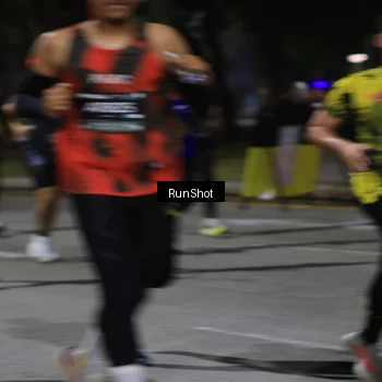 Runner Photo 6951893