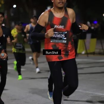 Runner Photo 6951895