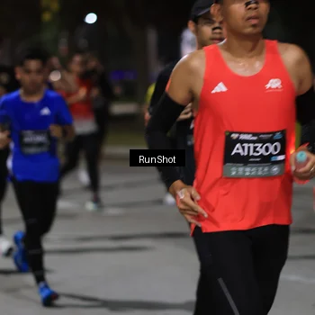 Runner Photo 6951901