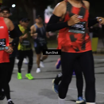 Runner Photo 6951916