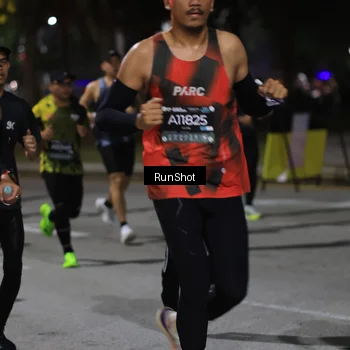 Runner Photo 6951926