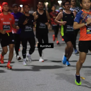 Runner Photo 6951935