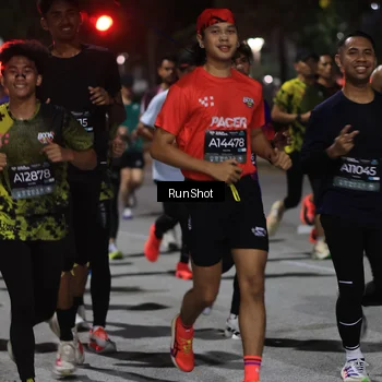 Runner Photo 6951956