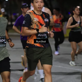 Runner Photo 6951961