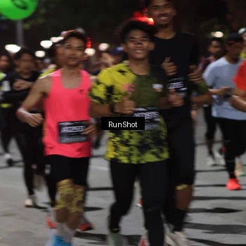 Runner Photo 6951966