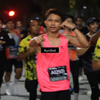 Runner Photo 6951979