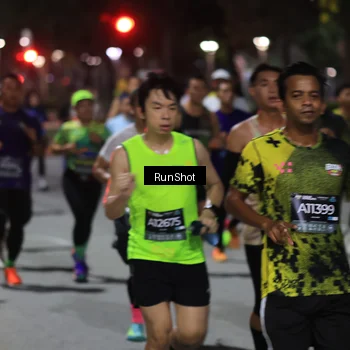 Runner Photo 6951998