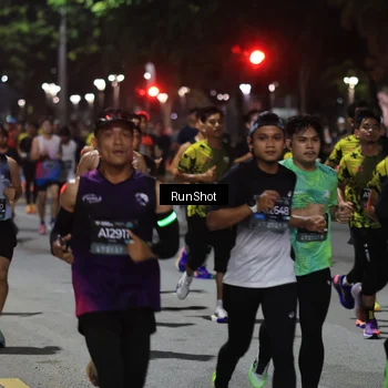 Runner Photo 6952048