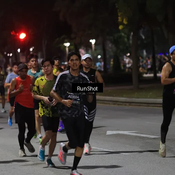Runner Photo 6952064