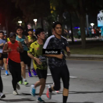 Runner Photo 6952068