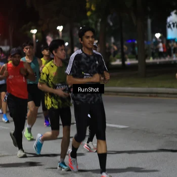 Runner Photo 6952069