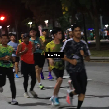 Runner Photo 6952070