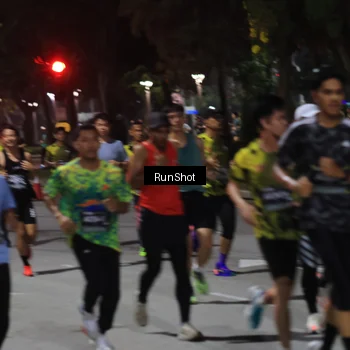 Runner Photo 6952071