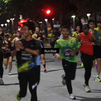 Runner Photo 6952073