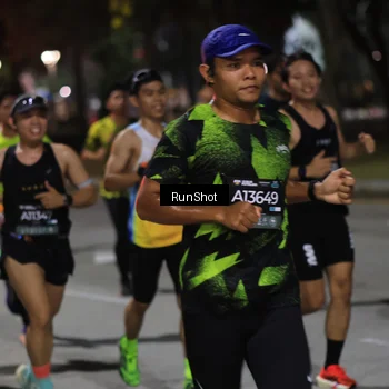 Runner Photo 6952087