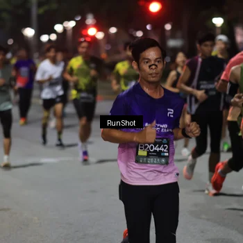 Runner Photo 6952101
