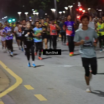 Runner Photo 6952118
