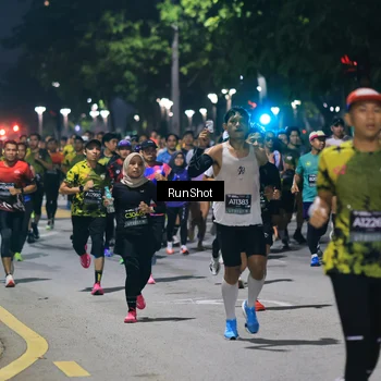 Runner Photo 6952129
