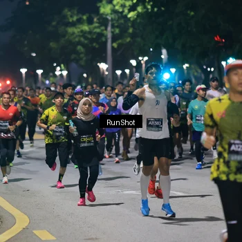 Runner Photo 6952132