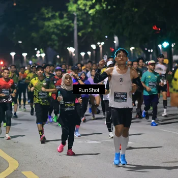 Runner Photo 6952134