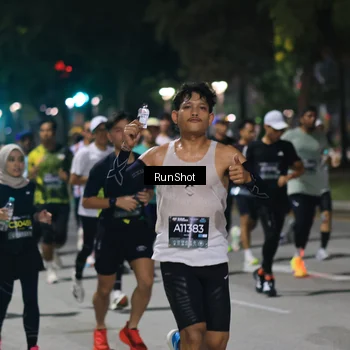 Runner Photo 6952145