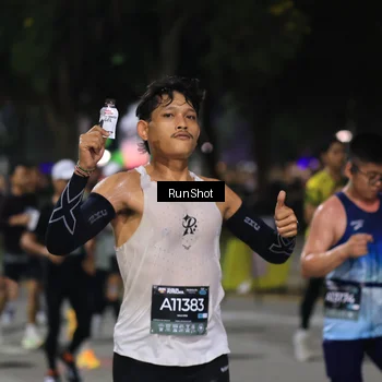 Runner Photo 6952159