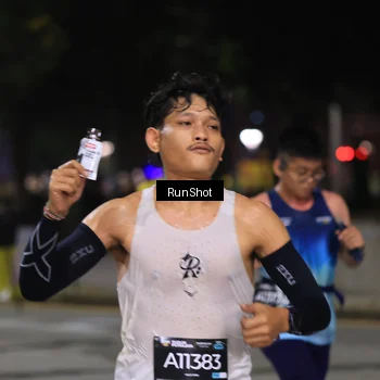 Runner Photo 6952163