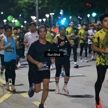 Runner Photo 6952210