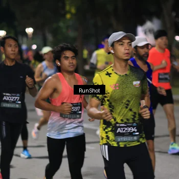 Runner Photo 6952245