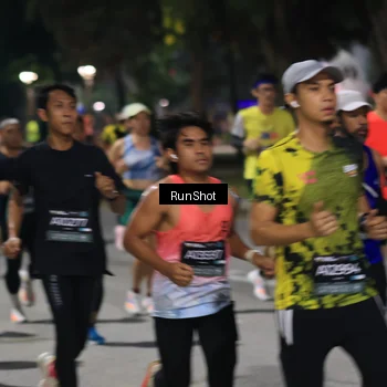 Runner Photo 6952248