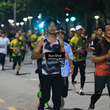 Runner Photo 6952287
