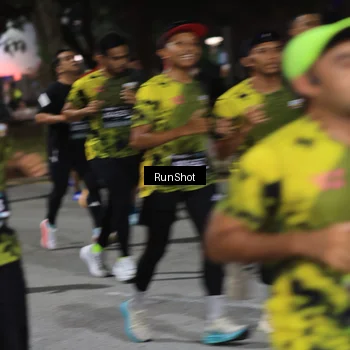 Runner Photo 6952302