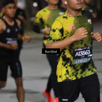 Runner Photo 6952326
